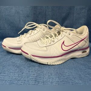 Nike Air Del Mar III, size 8 women